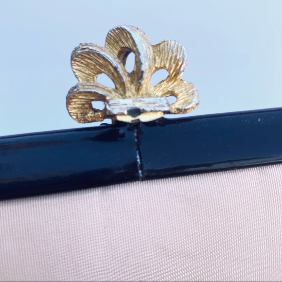 Vintage Clasp Black Patent Leather Clutch Purse - Picture 4 of 5